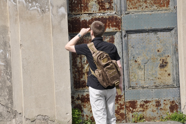 This bag is not exactly "low profile"