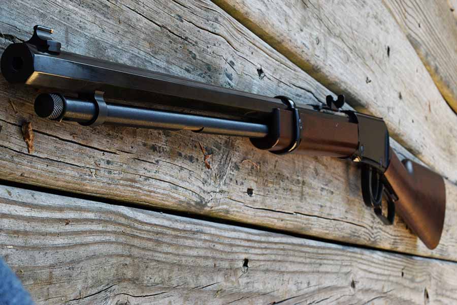 HenryFrontier01