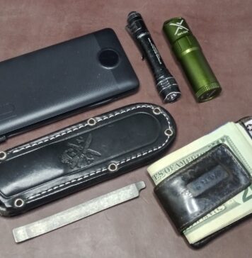 A sample EDC pocket dump.