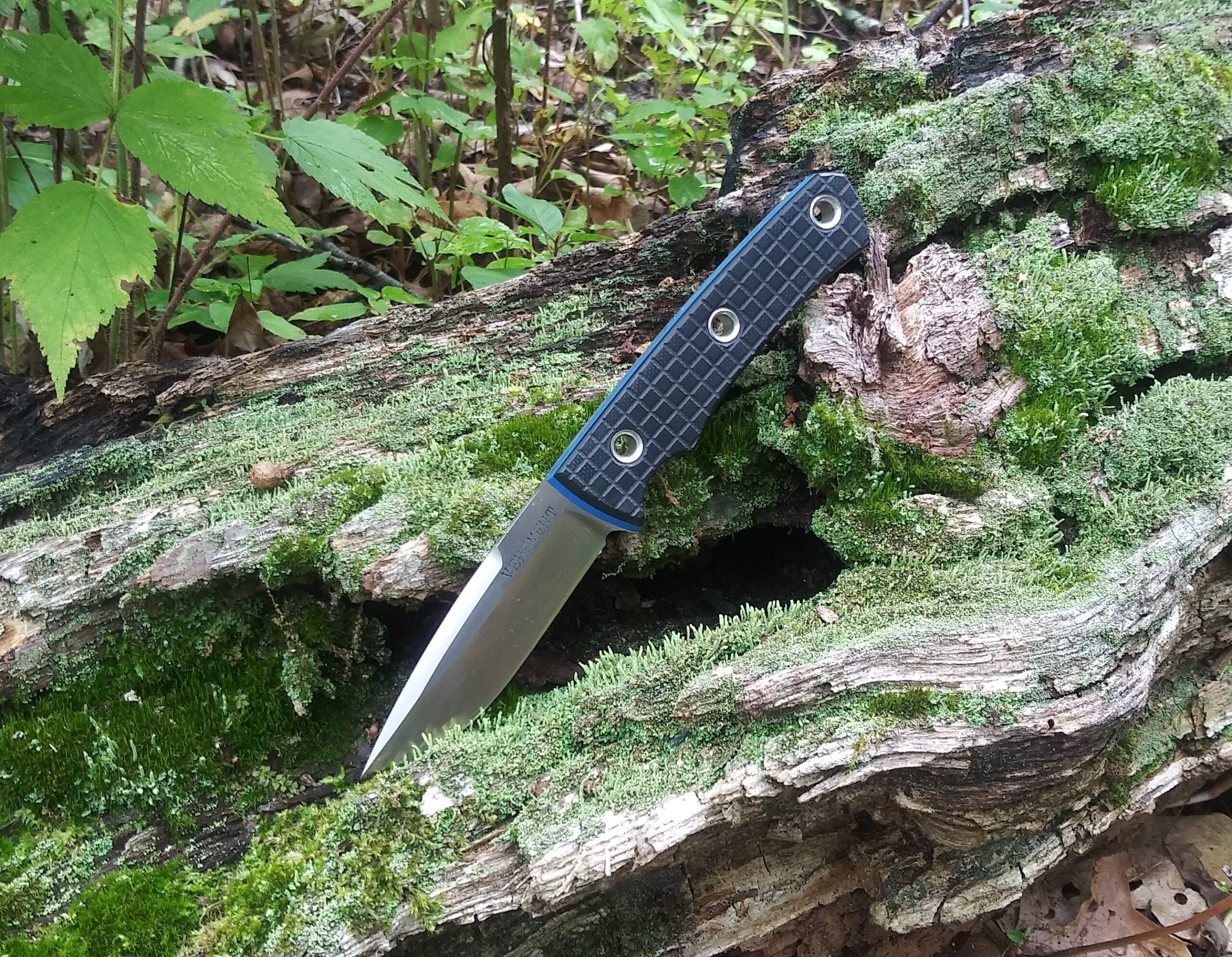 VEHEMENT KNIVES FOREMAN