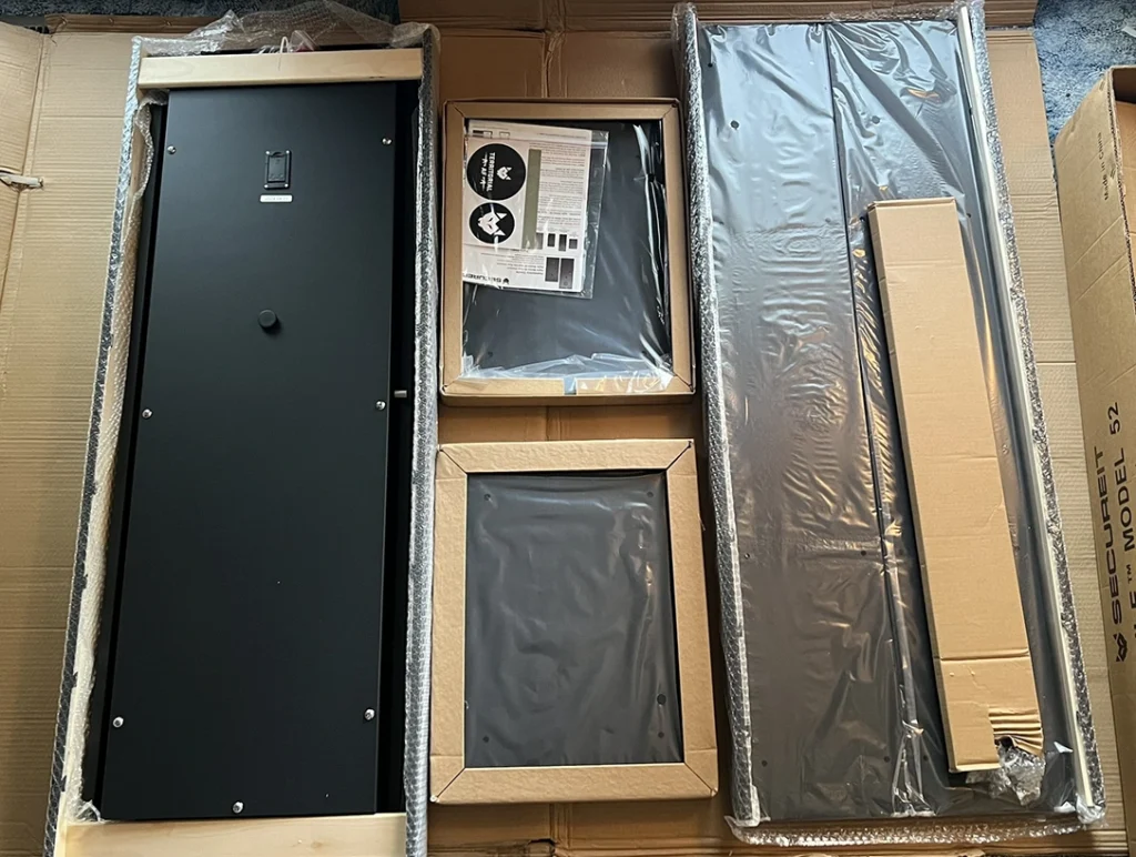 The SecureIt Agile Pro 52 comes in multiple boxes and requires assembly.