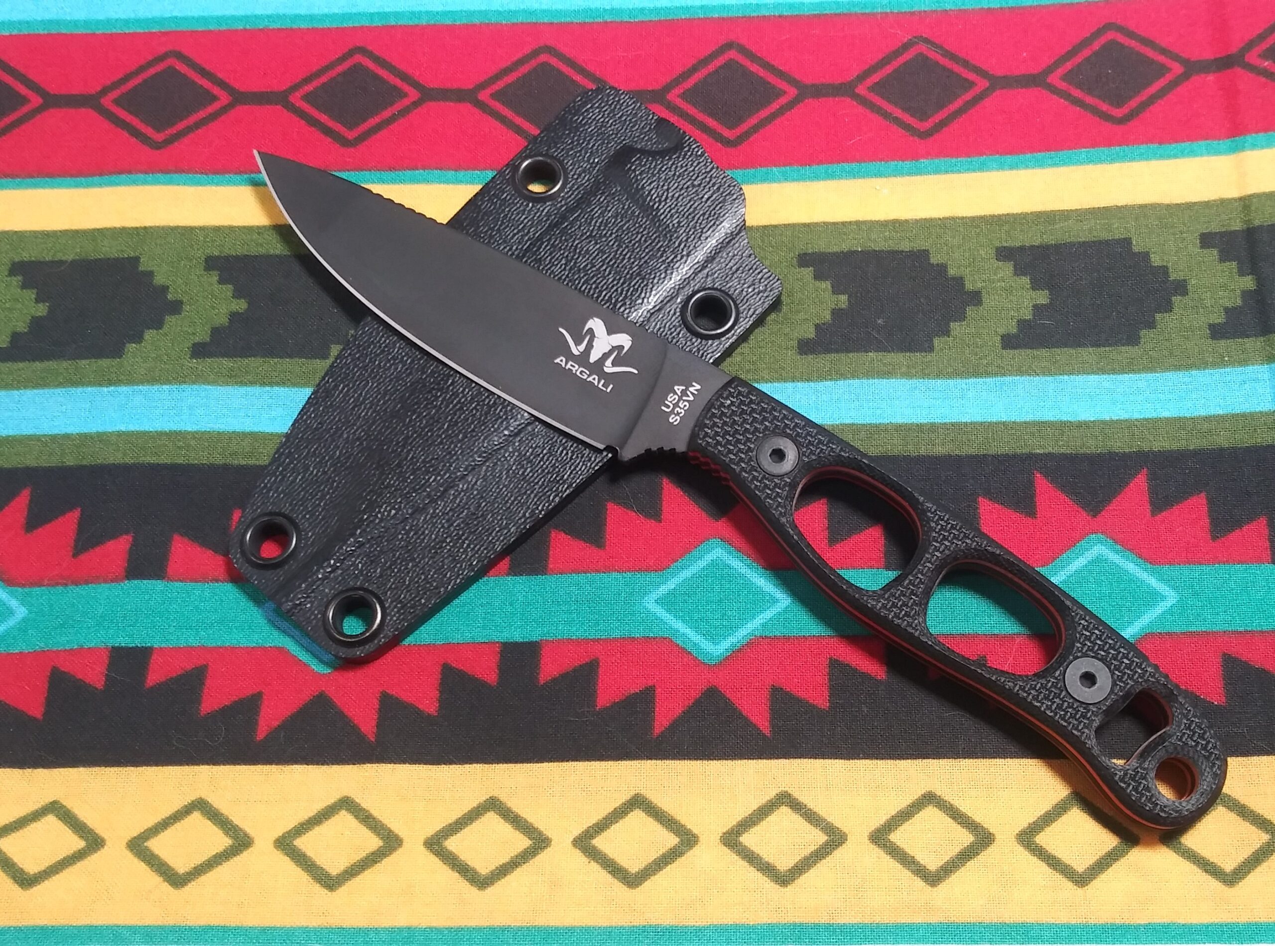 Argali Carbon Stealth – A Lightweight but Formidable EDC Option