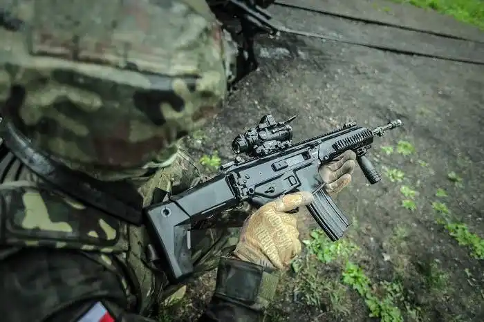 FB MSBS GROT – Poland’s New Assault Rifle
