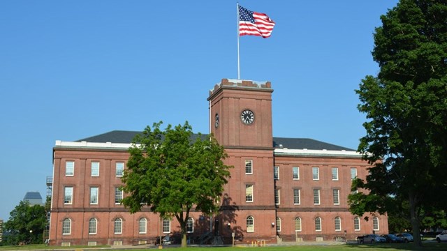 Should The United States Build A New Springfield Armory