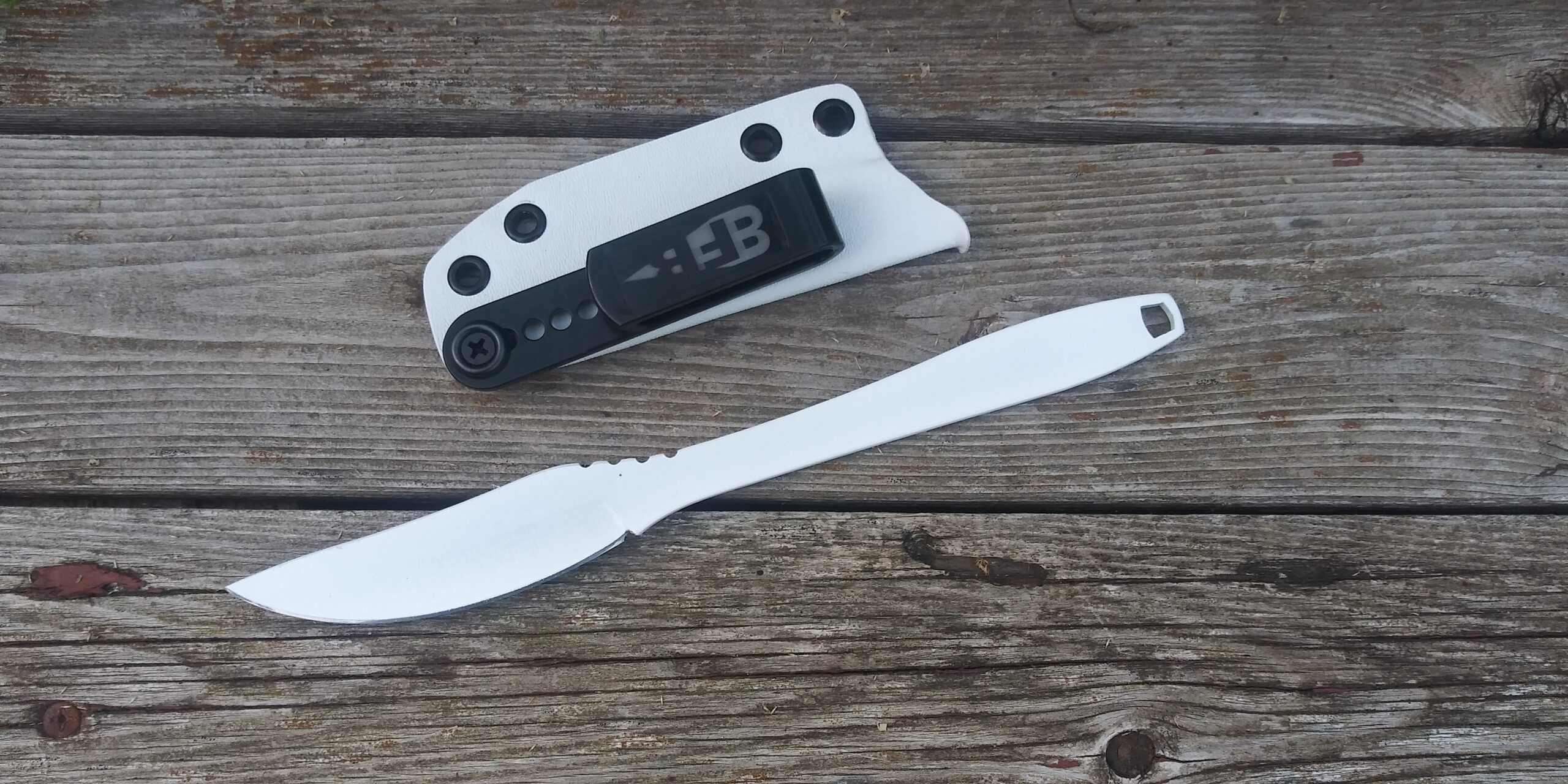 Don’t Panic – A Fun Take on EDC Cutlery at the Picnic