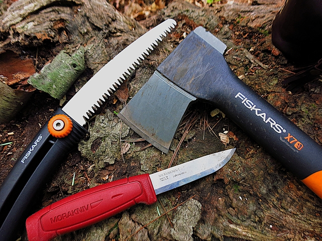 Pocketbook Friendly Camp Comfort: Budget Tools for Camp