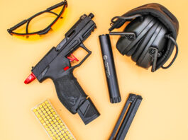 Taurus TX22 with Tandemkross accessories