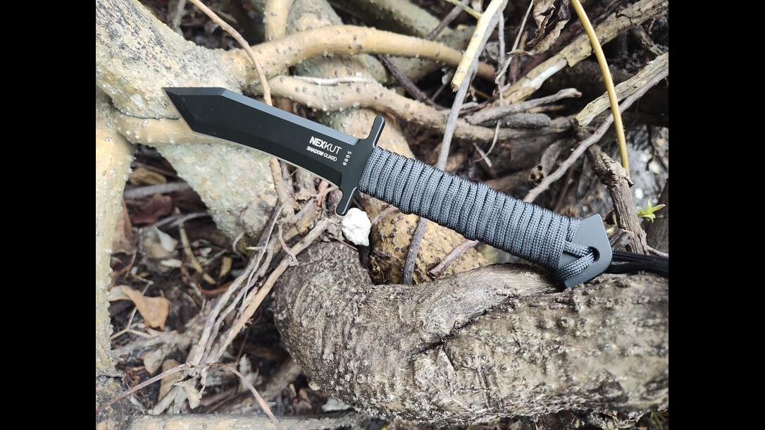 The Shadow Guard Knife Takes Tactical to the Woods The Shadow Guard Knife Takes Tactical to the Woods